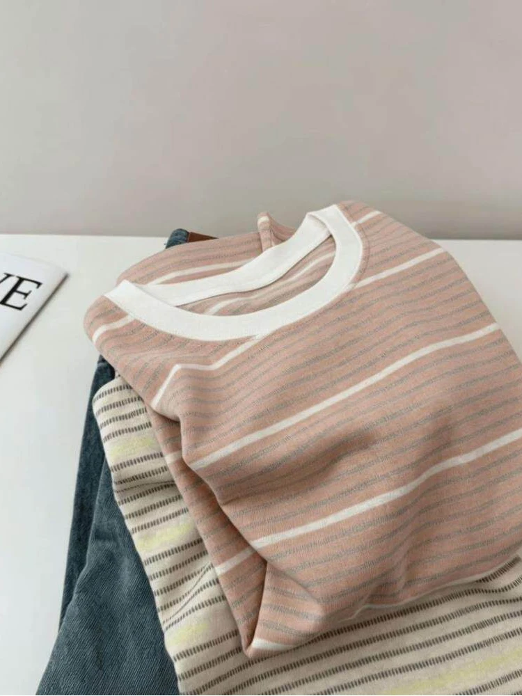 

plus Size Women's T-Shirt Summer Korean Style Loose Short Sleeve Striped Base Layer Top Breathable Polyester High Waist Design