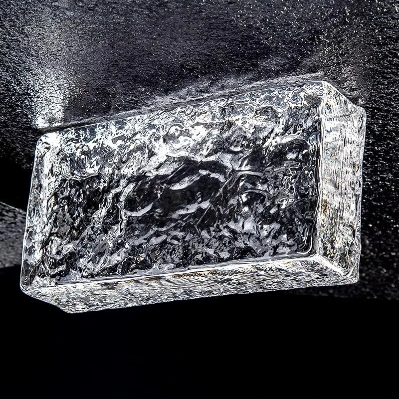

Modern Transparent Ice Pattern Glass Block Wall – Sustainable Double-Sided Design