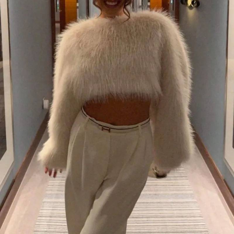 EAEOVNI خريف شتاء جديد الفراء البلوز معطف الفرو المرأة موضة بلون مضيئة كم تصميم بلوزات قصيرة ملابس الشارع الشهير