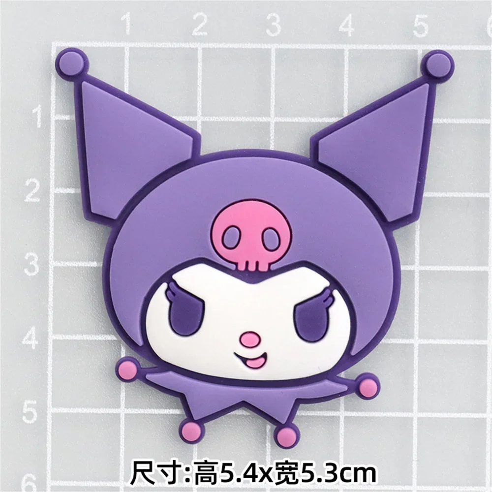 Miniso Sanrio Cartoon Yuguigou Capa de telefone Decoração Silicone DIY Patch Buraco Chinelos Acessórios