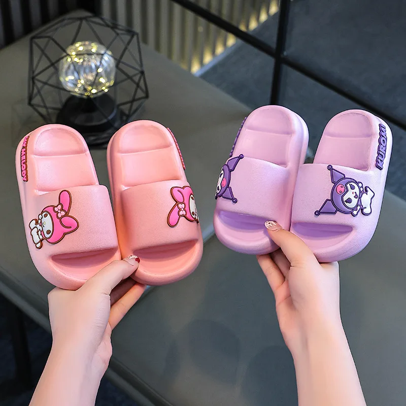 Sanrios Hello Kitty Summer Slippers Cartoon Kuromi My Melody Cinnamoroll Anime Outdoor Bathroom Beach Anti-Slip Sandal For Girls