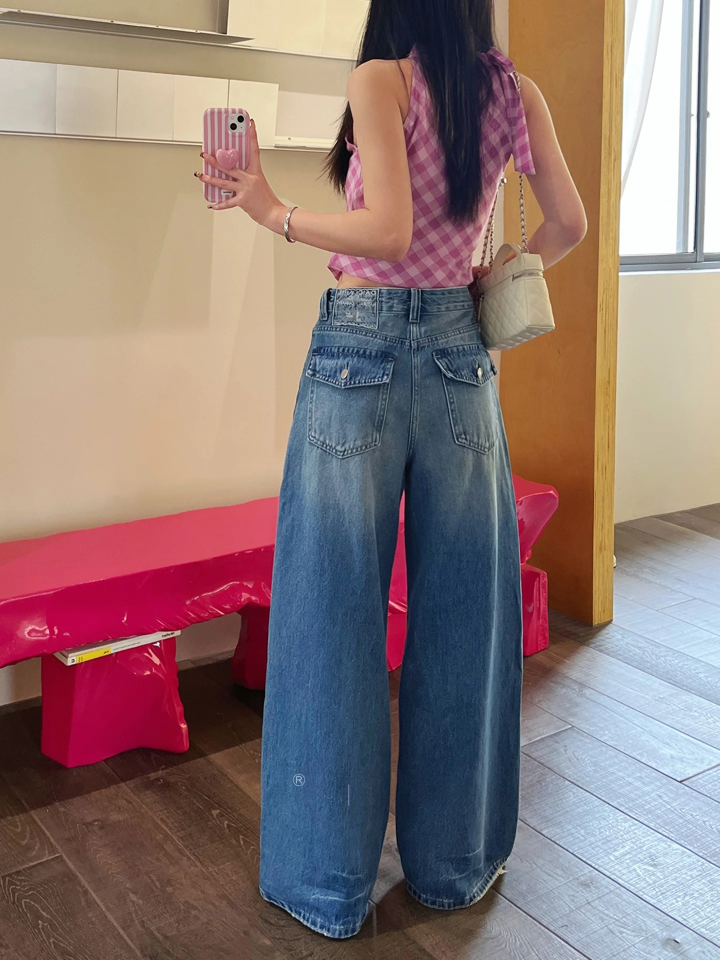 

High Waist Wide Leg Straight Jeans Women's Spring 2026 New Style American Retro Pocket Floor-Length Pants Commute Wind