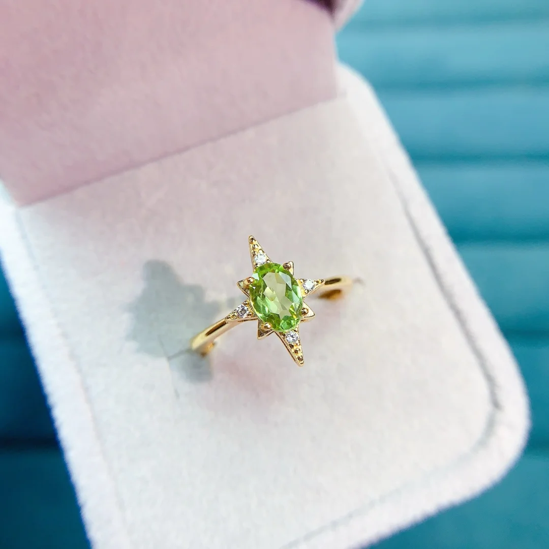 Creative Design Natural Olivine Ring 5*7mm S925 Silver Fine Inlay Vivid Color Gem Chic Attractive Daily Matching Jewelry
