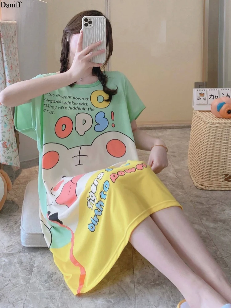 Camisón de Dibujos Animados para Mujer, Bonito y Moderno, Vestido Cómodo de Manga Corta, Ropa de Dormir de Poliéster, Talla Grande, Holgado