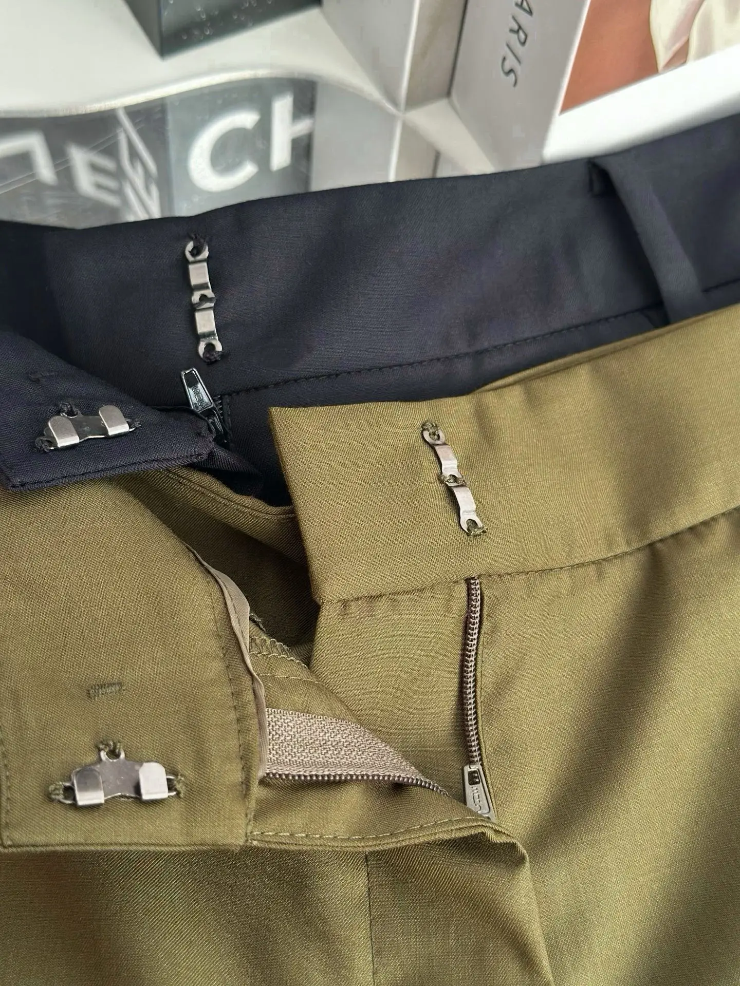 Nova Coleção Outono 2025: Calça de Aodão Coreana Casual, Solta, Modeladora, Versátil e Moderna com Saia Psada Destacável...