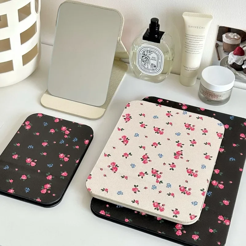 Retro Floral Folding Small Mirror Portable Mirror Dormitory Home Makeup Mirrors Desktop Dressing Single Mirror compact mirror