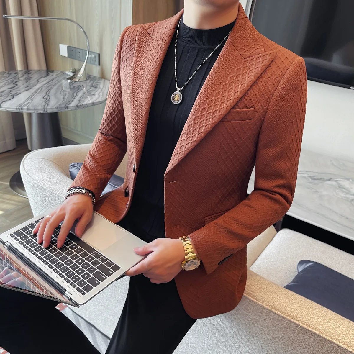 

Blazer Men Autumn Winter New Single Breasted Men's Blazers Jackets Long Sleeve Slim Fit Business Casual Suit Coat Male Clothes