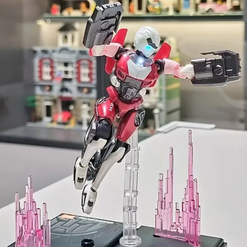 Blokees ONE Transformers Arcee Premium Edition Action Figure Anime Model Movie تمثال قابل للجمع ألعاب سطح المكتب هدايا عيد الميلاد