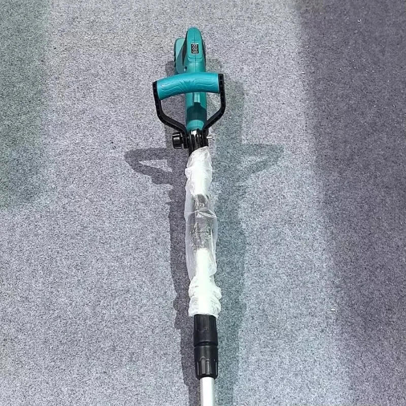 منفاخ ثلج صغير يعمل ببطارية ليثيوم/منفاخ ثلج مضاد للثلج مزيل ثلج على الطرق يدفع يدويًا للاستخدام المدرسي