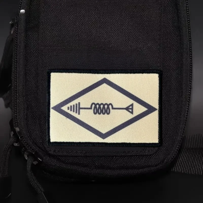 Parche táctico operador radio – insignia de moral con velcro - imagen 3