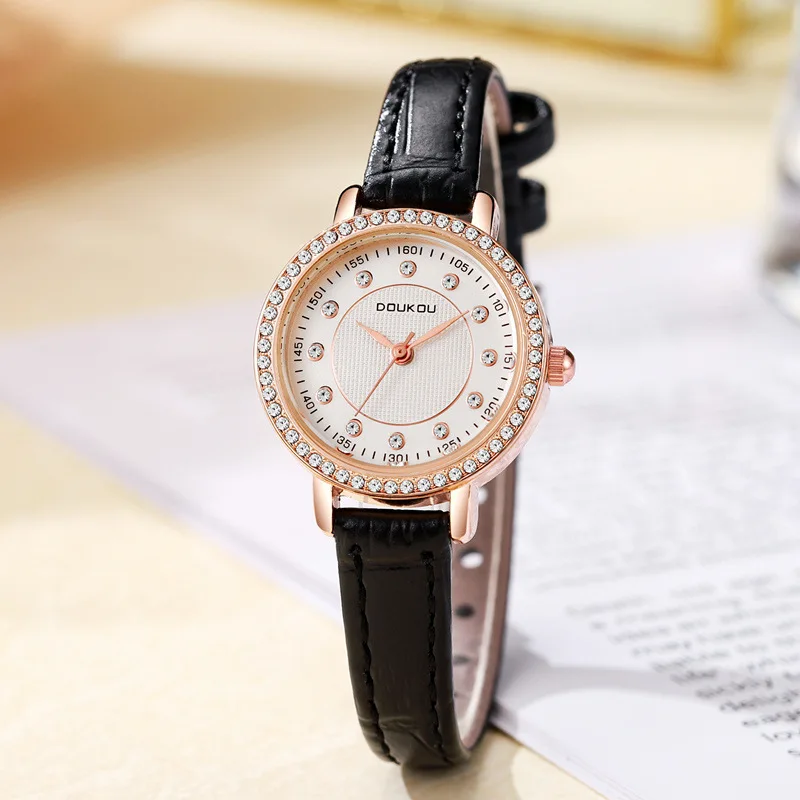 Luxury Quartz Wristwatch Female Ladies Diamond Luxury Leather Belt Watch Fashionable Simple Style Quartz Wristwatch Reloj Mujer