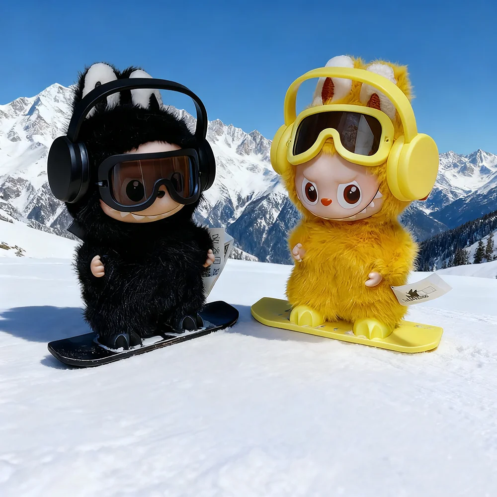 مجموعة التزلج الرائعة لسماعات الأذن البديلة من سلسلة Labubu4.0 MINI Skiboard نظارات واقية مزخرفة وإكسسوارات الملابس