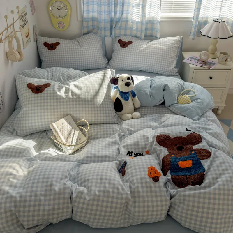

2025 new student cartoon washed cotton towel embroidered three or four-piece set bed sheet quilt cover mattress bedding