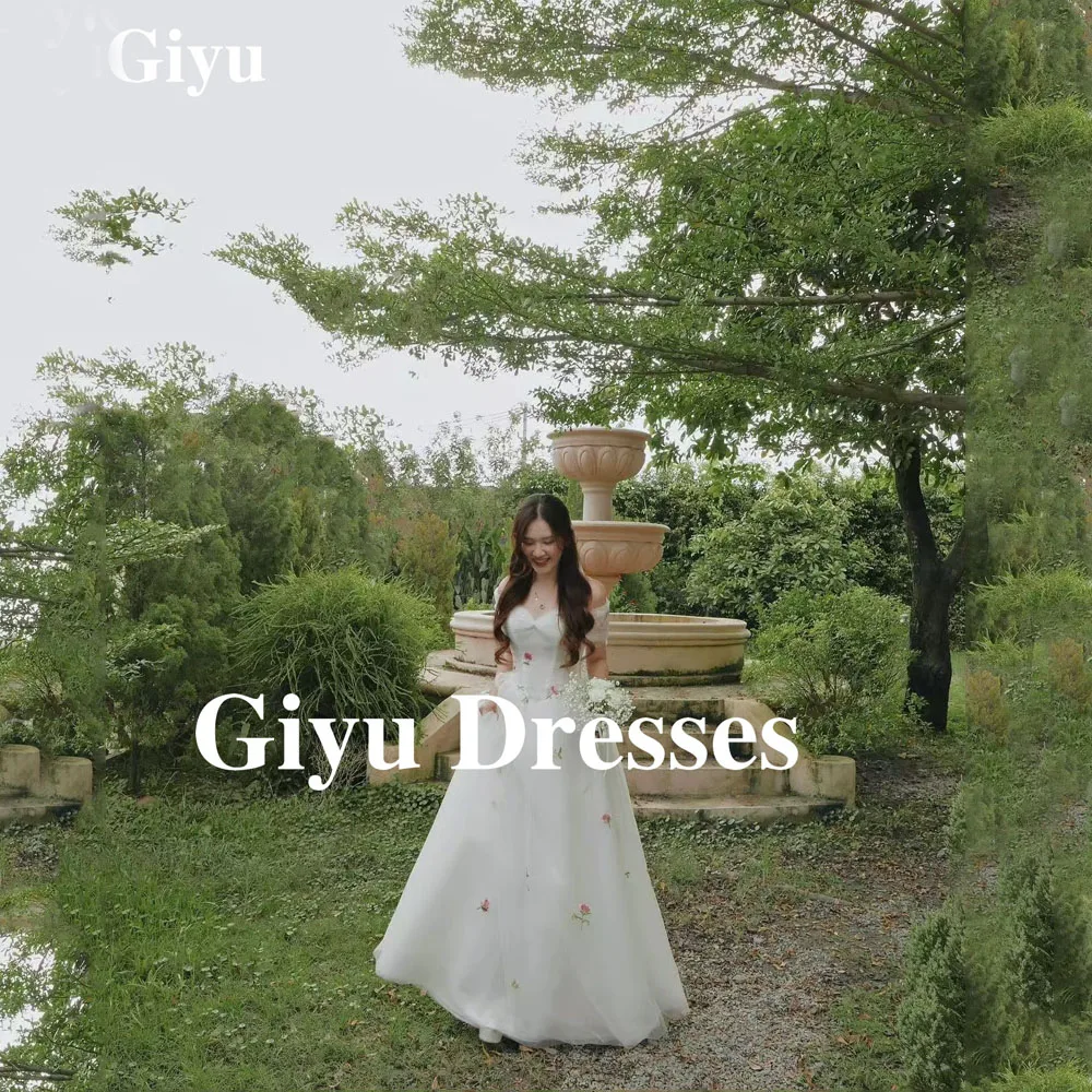 Giyu vestido de novia de tul blanco para mujer, fotografía coreana, sesión de fotos, hombros descubiertos, flor 3d, tren de barrido, vestidos de novia personalizados