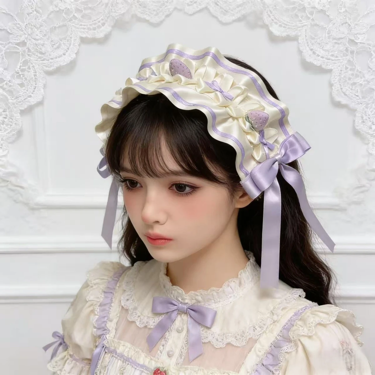 Kawaii süßes japanisches Subkultur-Lolita-Haarband, weinroter Erdbeer-Kuchen-Schleifen-Haarreif, handgefertigtes Haarband-Accessoire für Damen und Mädchen – Detail 7