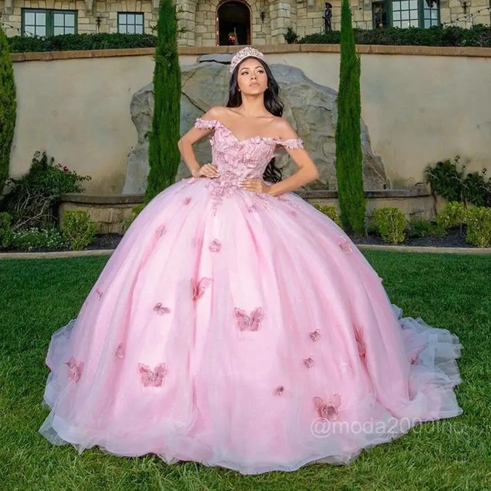 XGGandXRR New Pink Mexican Quinceanera Dress 2024 Ball Gown Princess Sweet 16 Dress 3D Butterfly Appliques Vestido De XV Anos