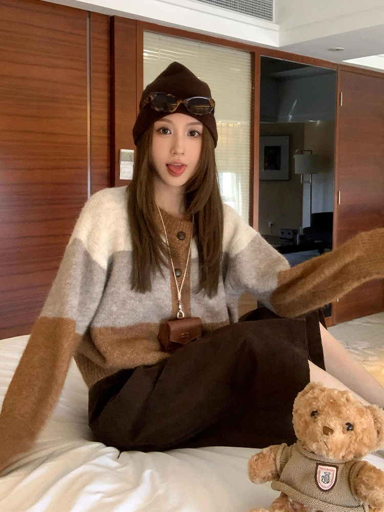 

Мягкий уютный женский вязаный свитер в полоску в стиле ретро, осенне-зимняя верхняя одежда, длинный свек, стандартный крой, для поездок на работу, на пуговицах