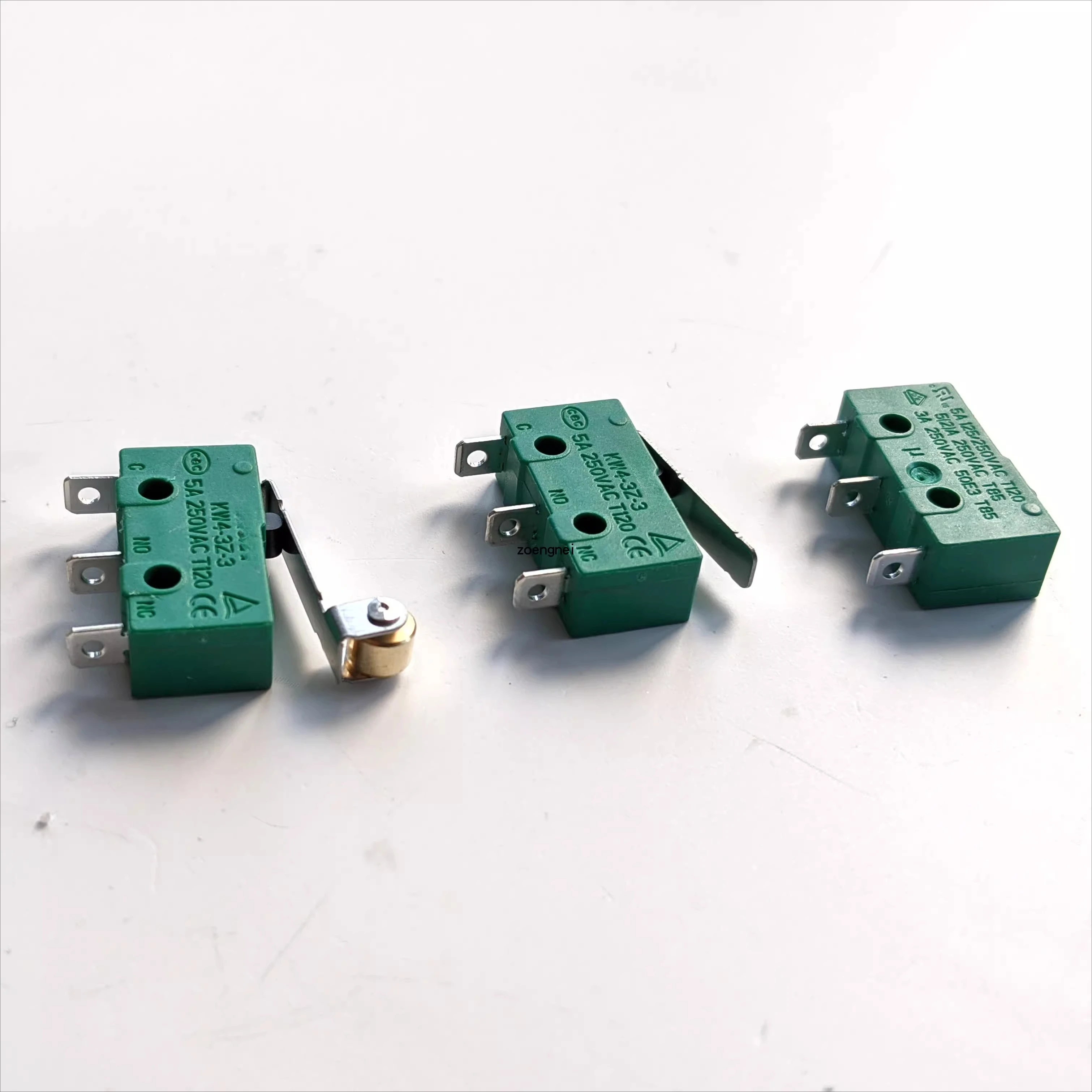 Small 3-foot micro-move limit travel switch KW4-3Z-3 with handle roller button KW12 silver touchpoint