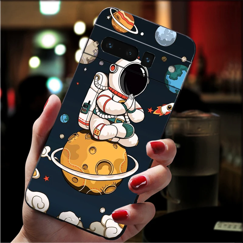 

Phone Case For Google Pixel 10 9 Pro XL 9A 8 7 6 Pro Pixel 8A 7A 6A Pixel 8 7 6 5 Cute Astronaut
