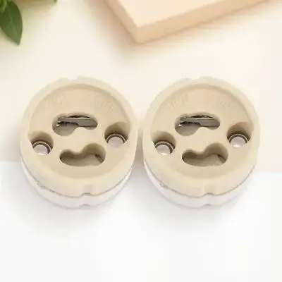 

2 шт. керамических патрона для лампочек Gu10 с кронштейном для легкой установки на кухнях, в спальнях, столовых, барах.