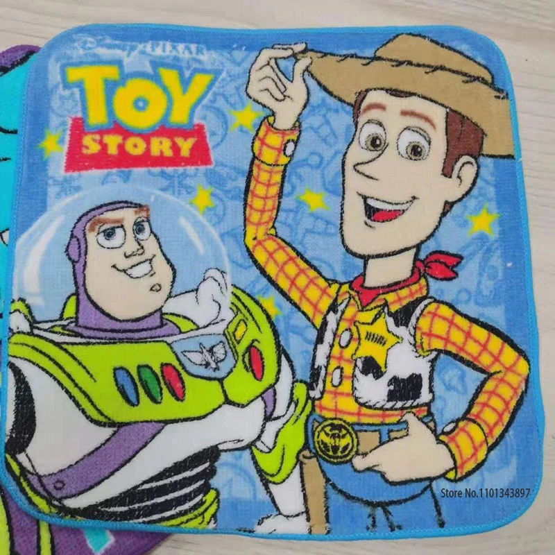 Toalla de dibujos animados de Disney McQueen Cars Toy Story, toalla de mano para lavado de cara de bebé, pañuelo cuadrado para adultos, 20x20cm, envío directo