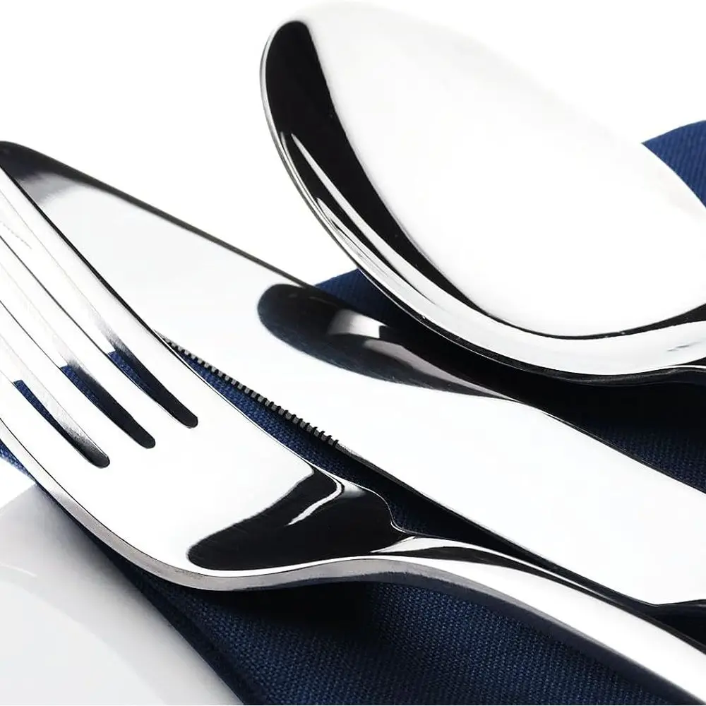 مجموعة أدوات فضية من الفولاذ المقاوم للصدأ تتسع لـ 12 شخصًا مع سكاكين شريحة لحم، آمنة للاستخدام في غسالة الأطباق، مثالية لحفلات الزفاف وحفلات الانتقال لمنزل جديد