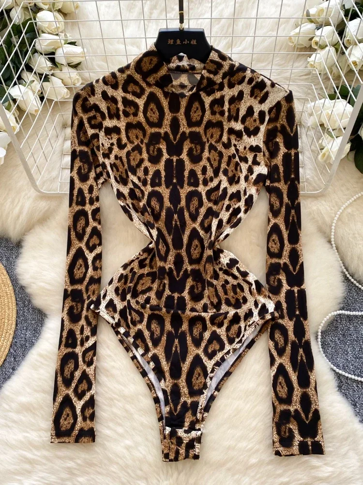 American Style Ladies Beach Vacation Sexy Bodysuits Turtleneck Long Sleeves Leopard Print Chic Design Skinny Fashion Bodysuits