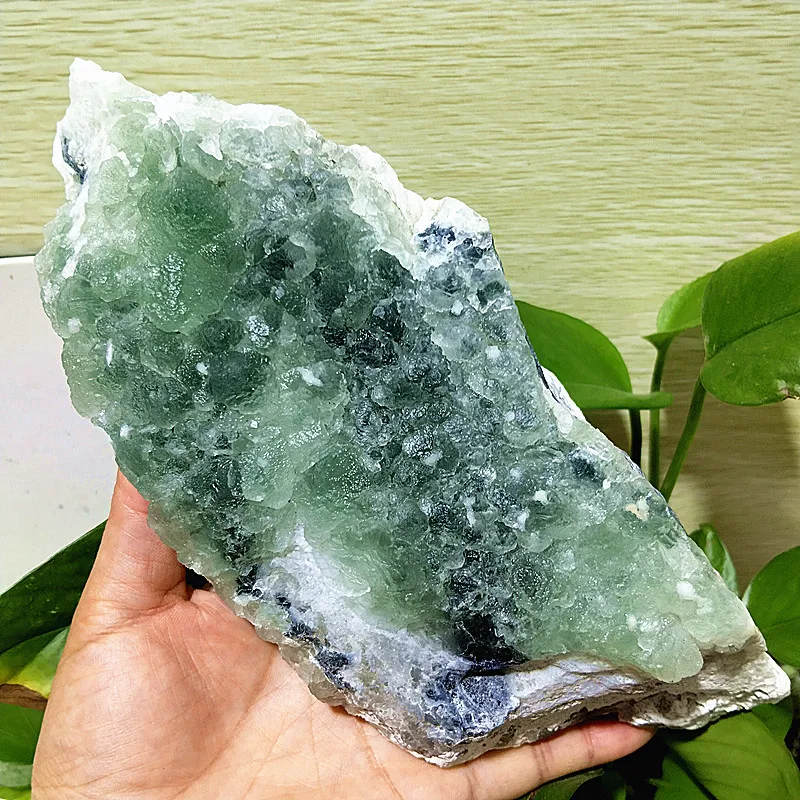 

Natural Green Stones Fluorite Crystals Mineral Samples Witchcraft Spiritual Healing Chakra Room Decoration