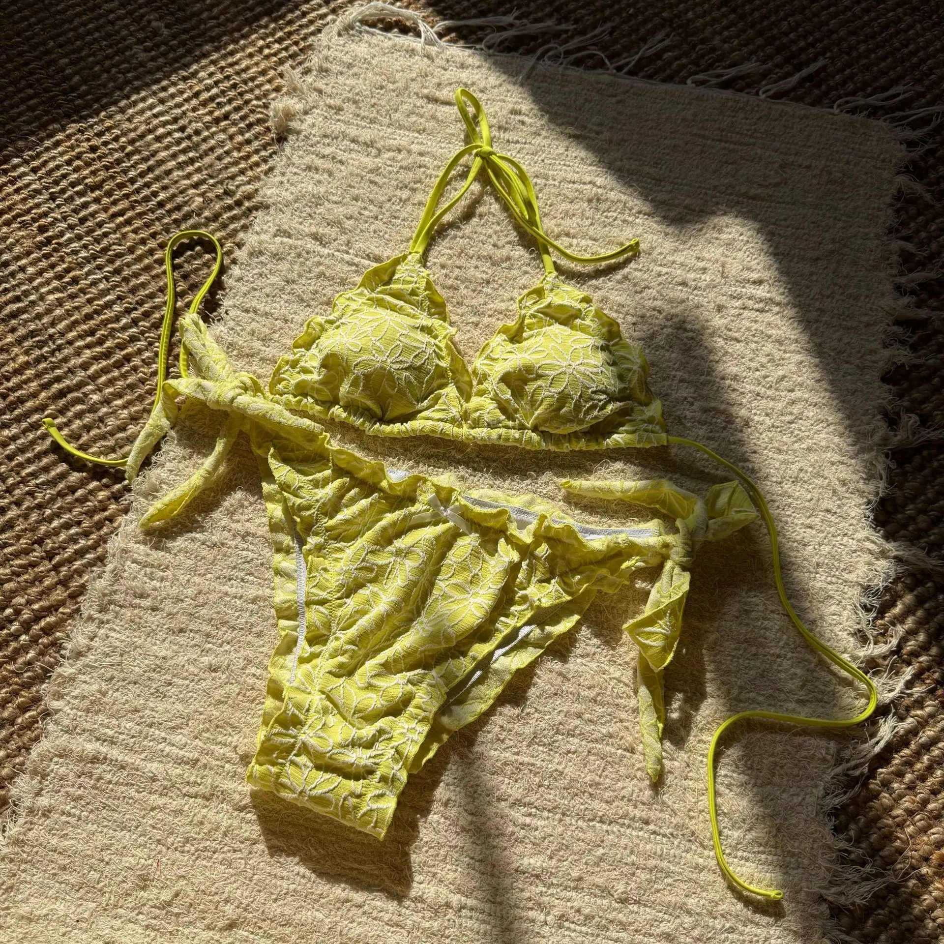 sexy embroidery flower ruffles halter tie bikinis sets two pieces bow thong swimsuits beachwear bathing suits swimwear biquini