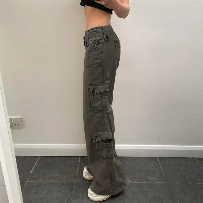 Women Vintage Jeans Multi Pockets Low Waist Denim Cargo Pants Button Straight Trousers Streetwear 2025 Autumn Female Denims