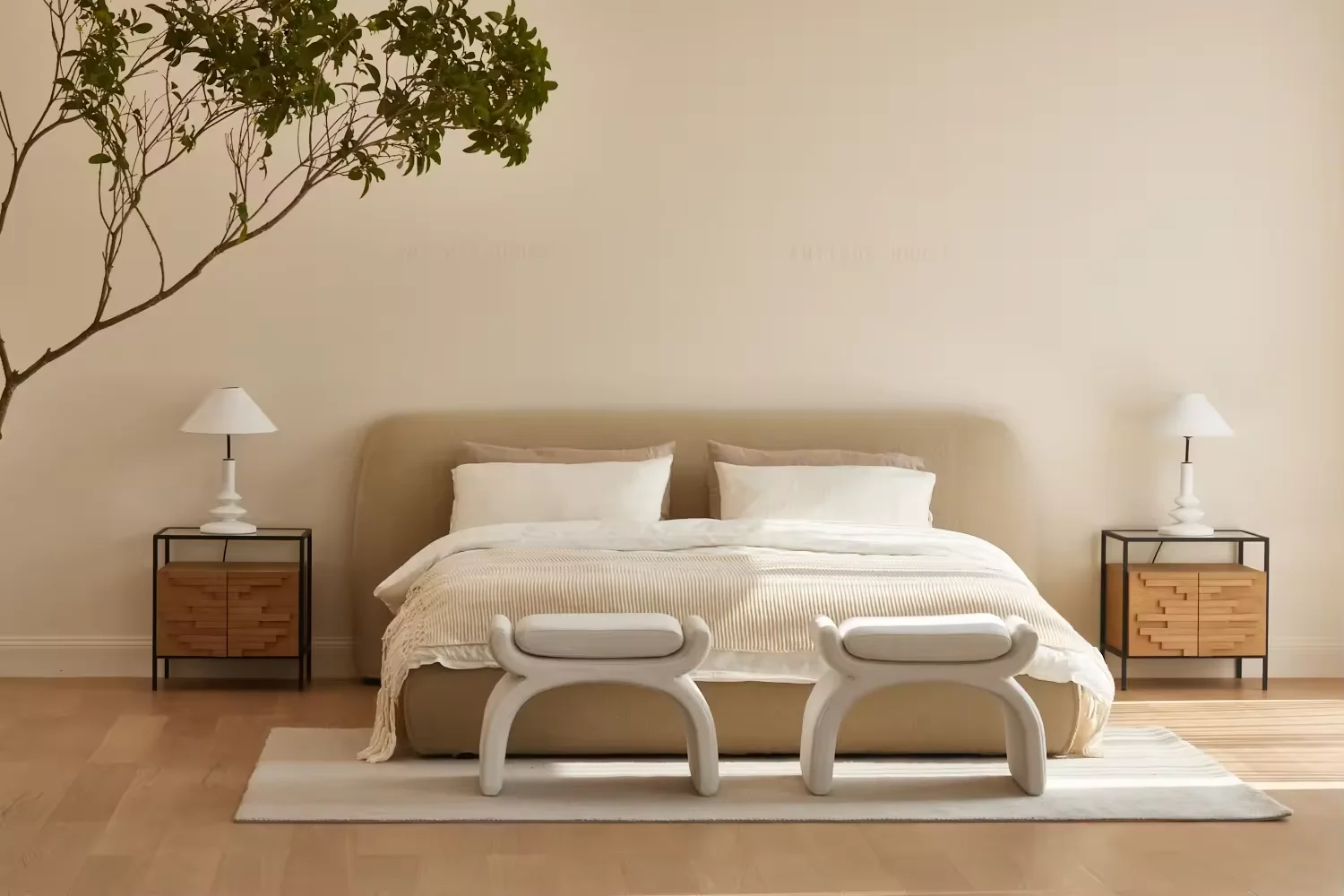 Modern Luxury Bed Bedroom Furniture Up-Holstered Double Bed Set King Queen Sizes Wooden Frame Leather Storage Bedroom Use