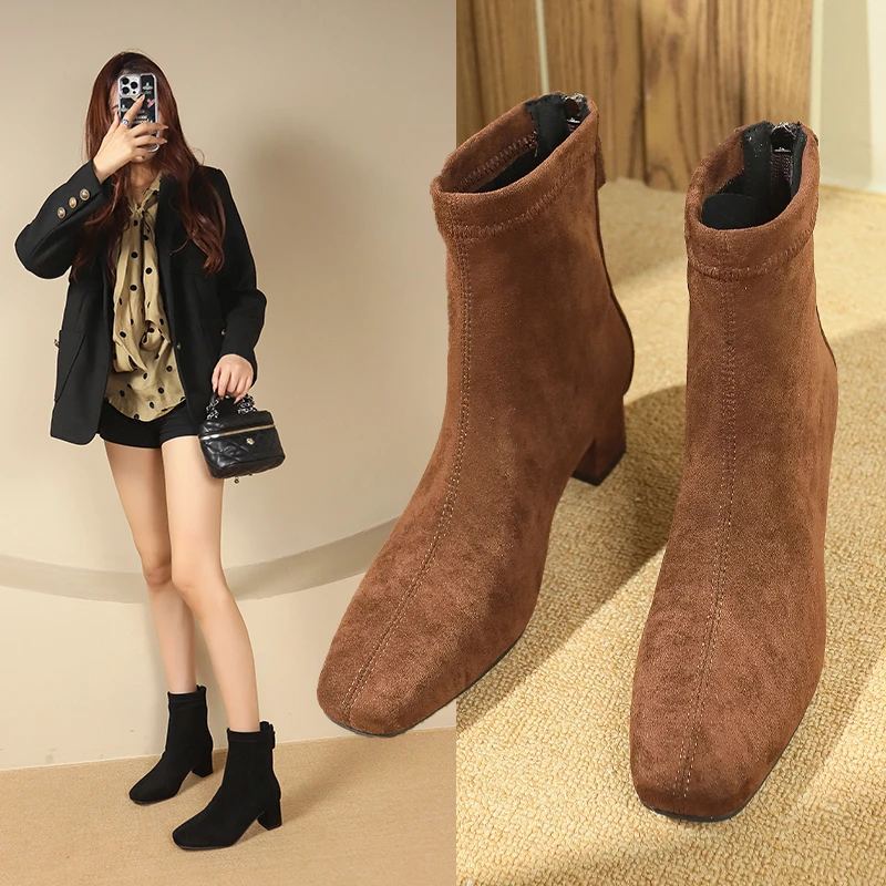 

Женские зимние ботильоны на высоком каблуке 2025 года, замшевые туфли с квадратным носком, зимние дизайнерские ботинки челси, новые трендовые готические ботинки-гладиаторы