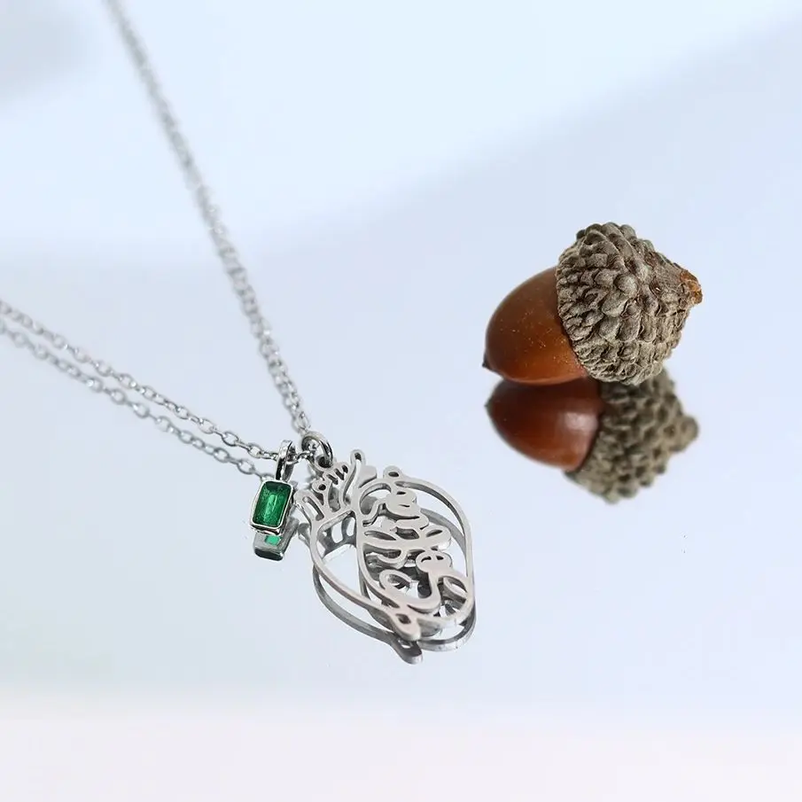 

Chandler Custom Name Anatomical Heart Necklace Stainless Steel Medical Jewelry For Women Valentine's Day Doctor Nurse Gift