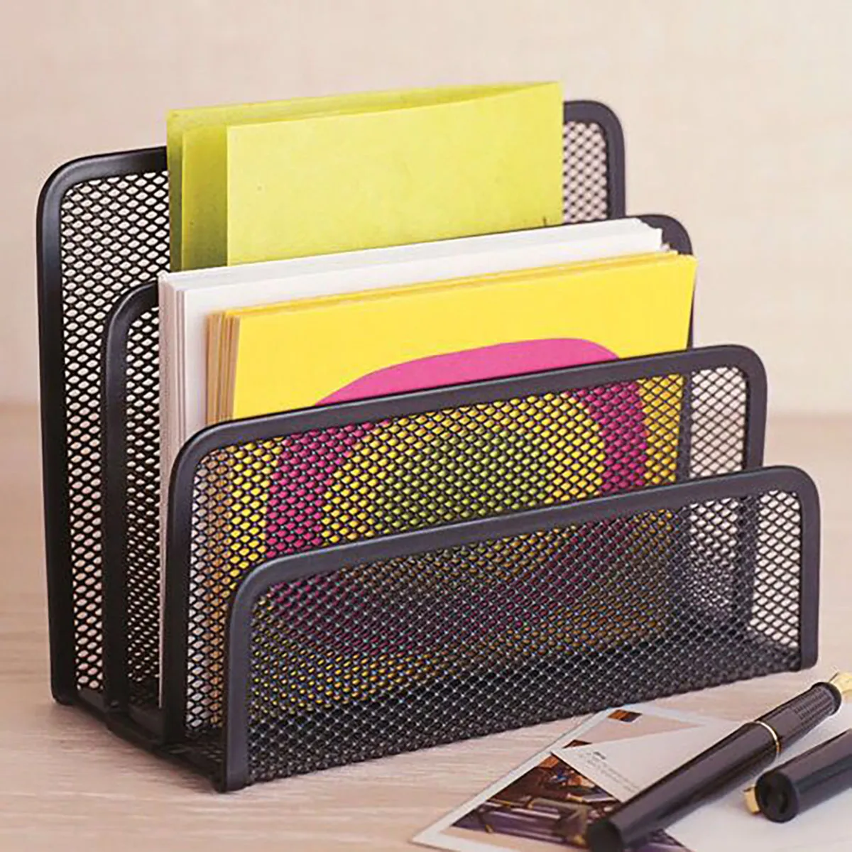 Plateaux à papiers support pour ordinateur portable support de bureau 3 couches support en maille de fer en métal noir pour magazines documents fichier livre support organisateur bureau