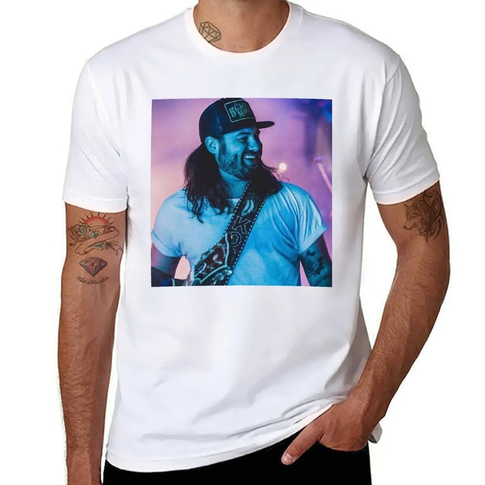 

Vintage Photograp Ropyr Madison Koe Wetzel Idol Gifts Fot You T-Shirt funny t shirts cotton man t shirt cotton T-Shirt