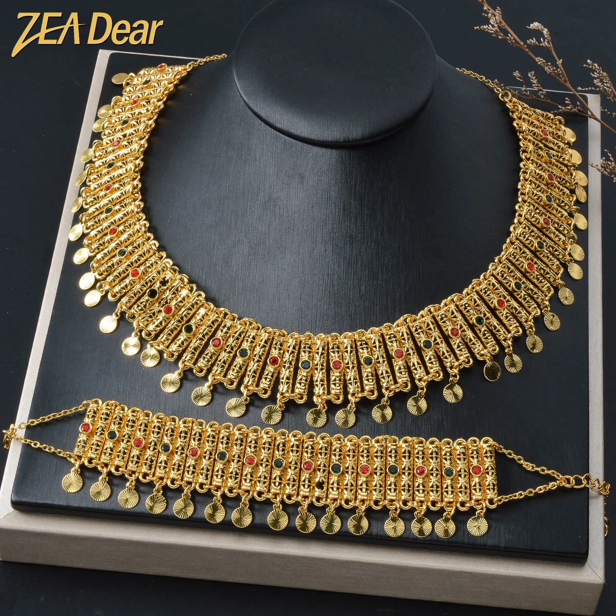 2024 New Style Zircon Gold Plated Pendant 2PCS Jewelry Sets Punk Neck Links Chains Female Hollow Bracelets Dubai Necklaces Gift