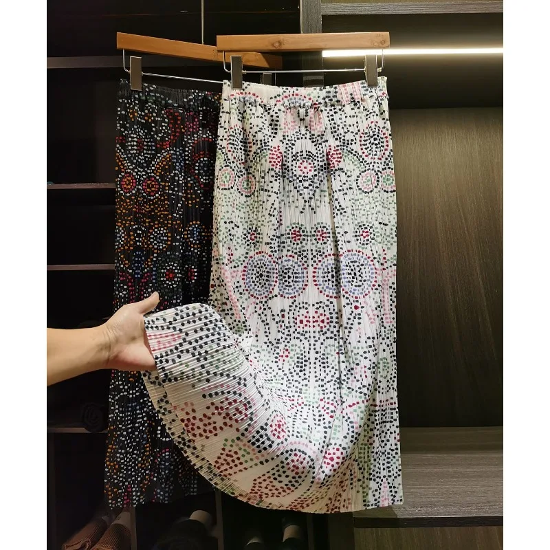 

Юбка Miyake Pleated Original Print Plisse Fold Jupe 2026: Новая летняя универсальная прямая юбка миди с плиссировкой в стиле ретро, стройнящая фигуру