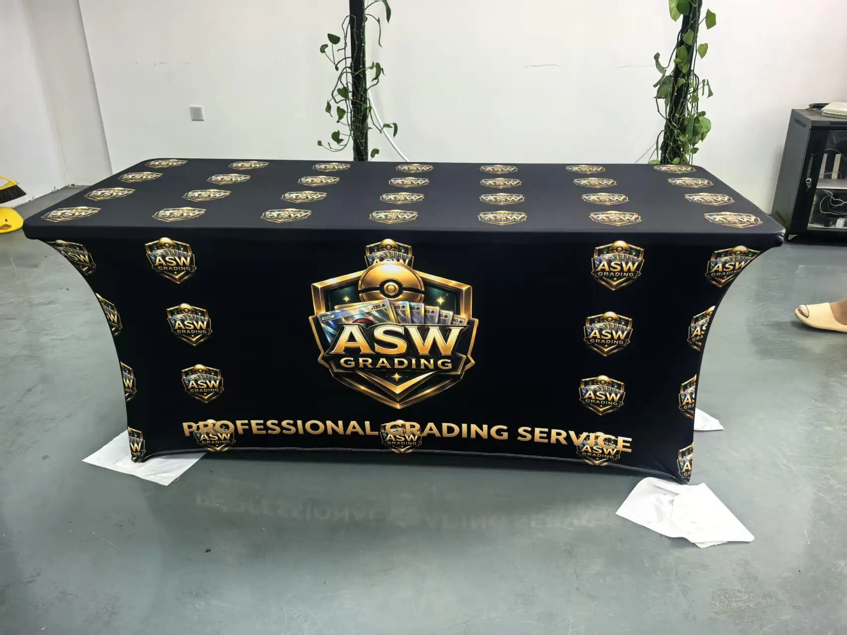 Custom Table Cloth with Business Logo 4FT 6FT 8FT Tradeshow Events Birthday Wedding Anniversary Personalized Stretch Table Cover