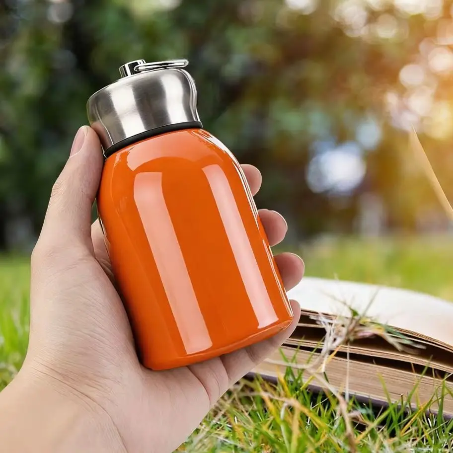 Isolierter Becher aus Edelstahl 304, 300 ml tragbare Schnallenwasserflasche, süßer Instagram-Stil, exquisites Geschenk, Schule, Ausflüge,