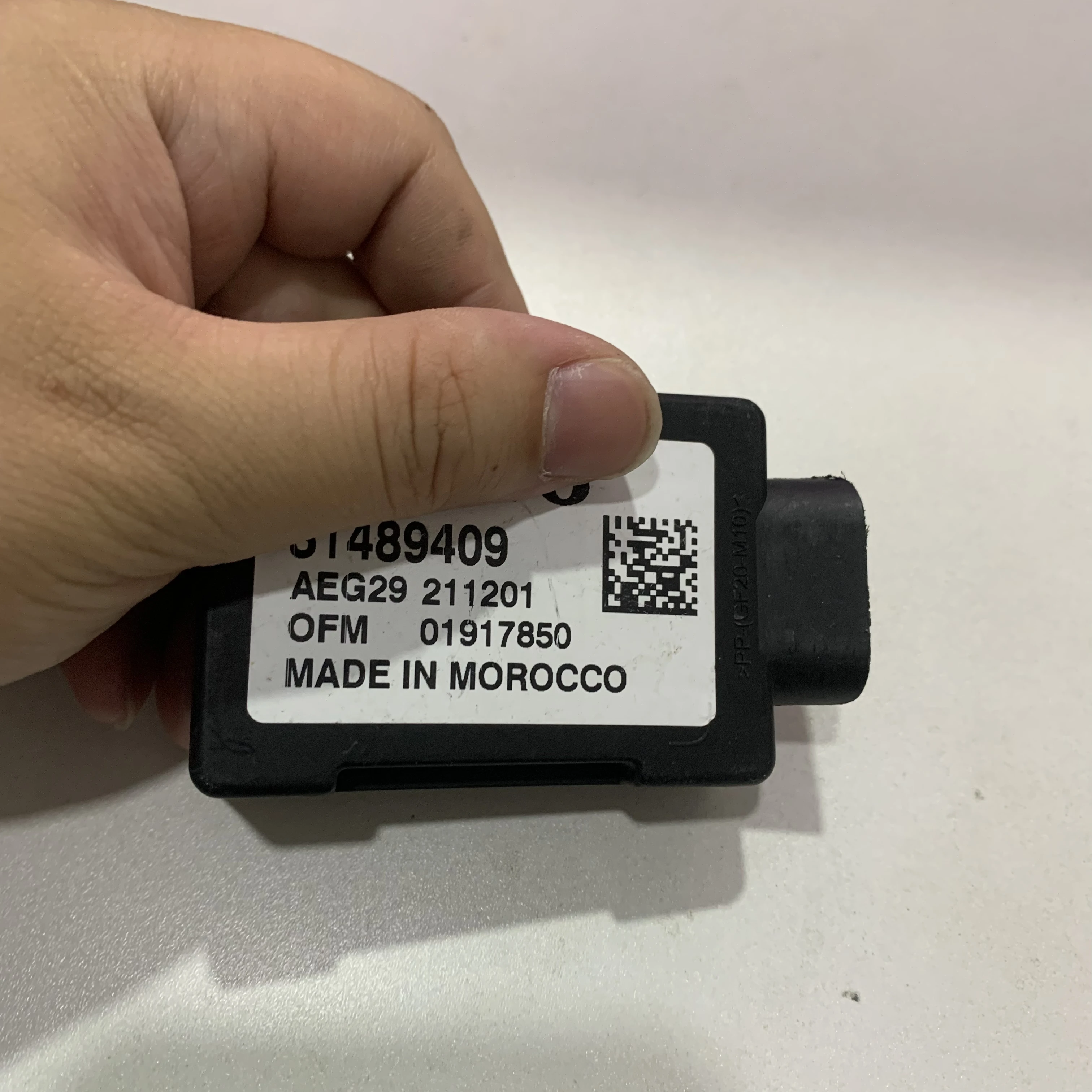 

XMSJ-31489409 NEW Vehicle Connectivity Module Control Unit for Volvo S60 MK3