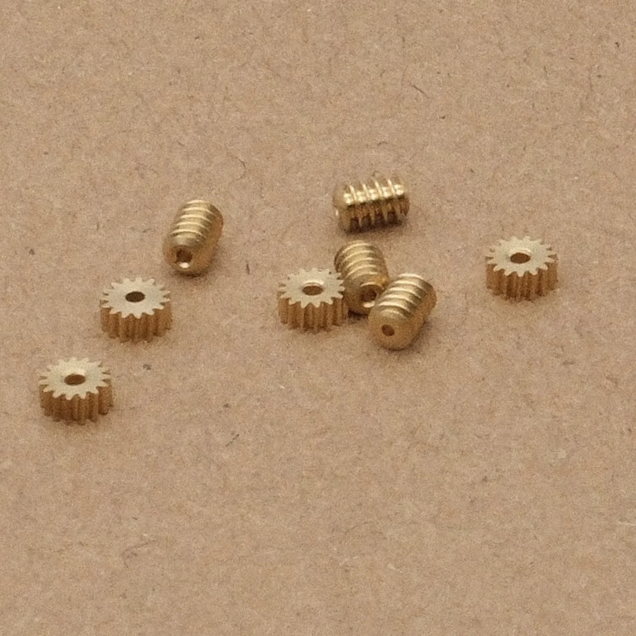 Ultra Small High-Precision 0.2 Modulus 0.7mm Deceleration Transmission Worm Gear Bionic Robotic Arm DIY Equipment