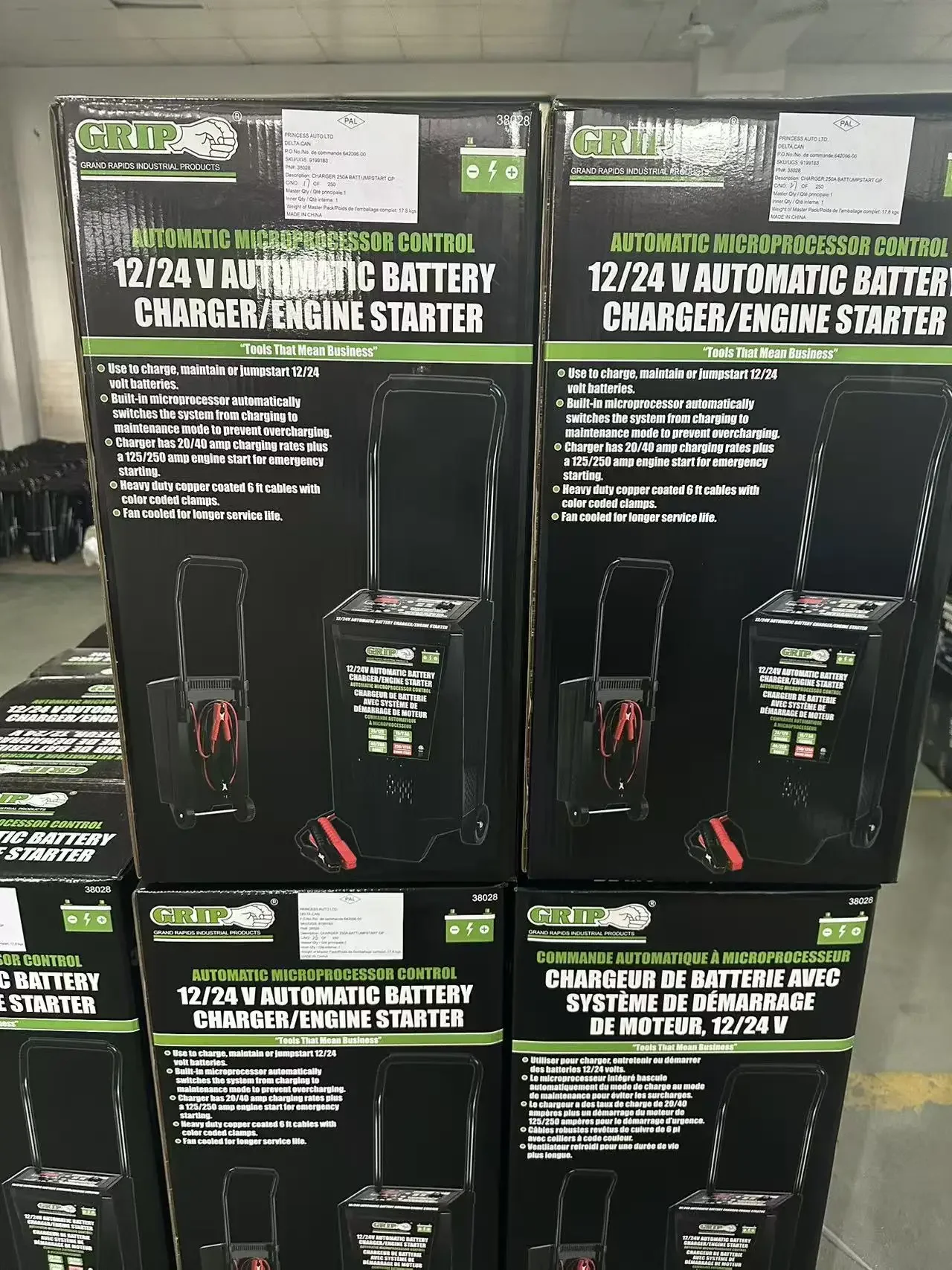 Smart Fully-Automatic 12-24V Microprocessor Controlled Car Battery Charger Maintainer Jump Starter Plug Connection New Design 1