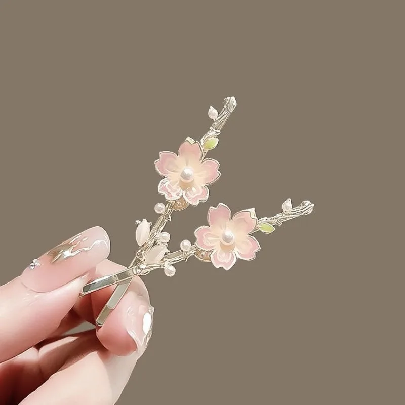 

cherry blossom pearl hairpin spring summer hair accessories women with broken hair on the side bangs clips style straight clip