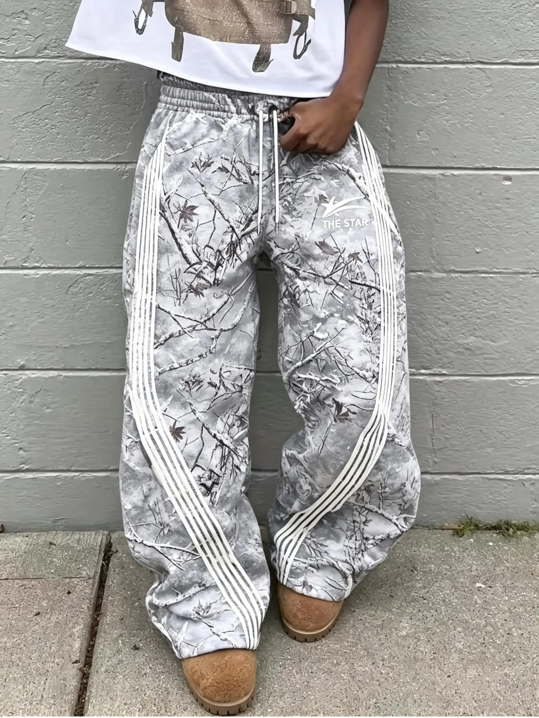 Camo Print Wide Leg Sweatpants Side White Stripes Drawstring Elastic Waist Hip Hop Streetwear Trousers