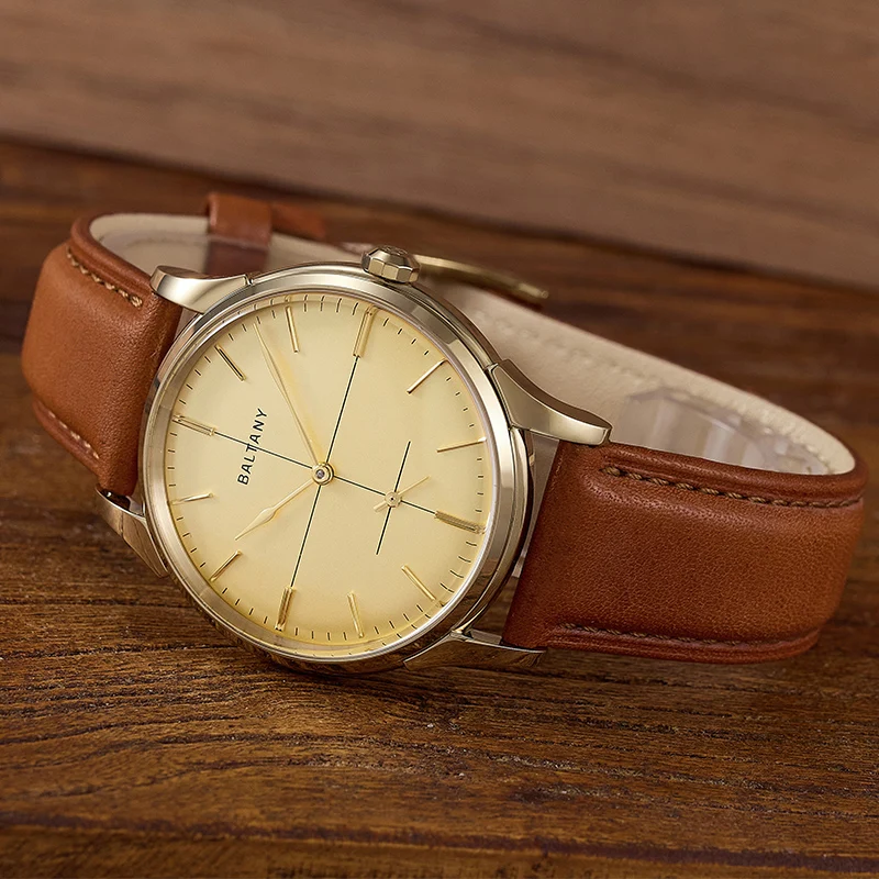 Baltany Men Automatic Watch 38.5mm Manual Winding Mechanical Wristwatch Sapphire 50m Waterproof Small Second Dial ST1701 ST1700