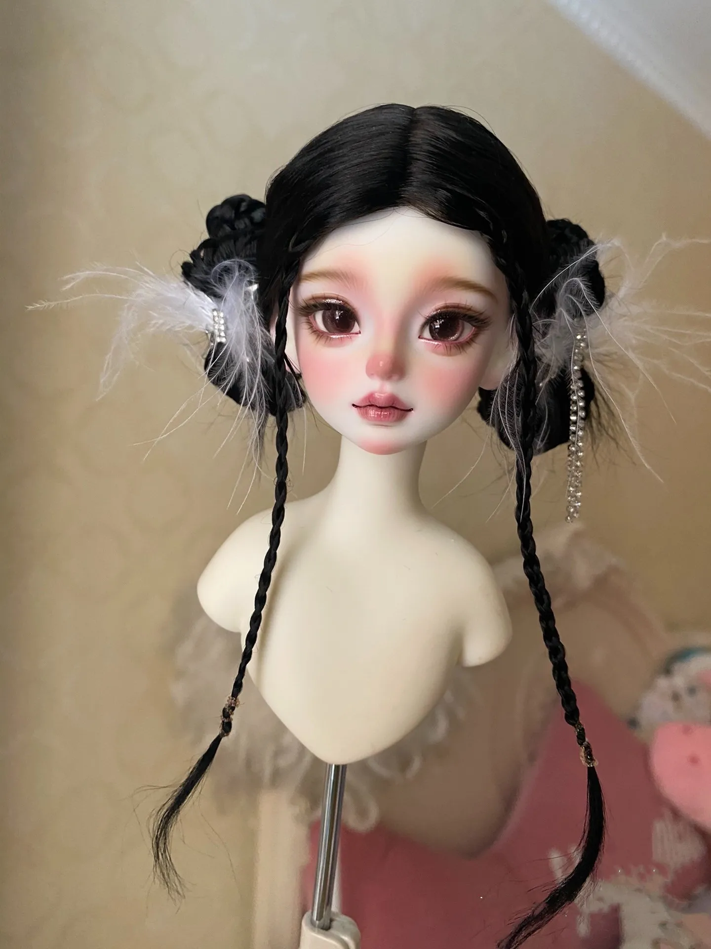 BJD wig 1/4 1/6 1/3 doll hair, side bun hair black hair free shipping