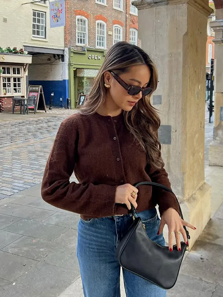 

Женский повседневный коричневый вязаный кардиган с длинными рукавами, свободный однотонный однобортный свитер, женский 2025 г., модная верхняя одежда Highstreet