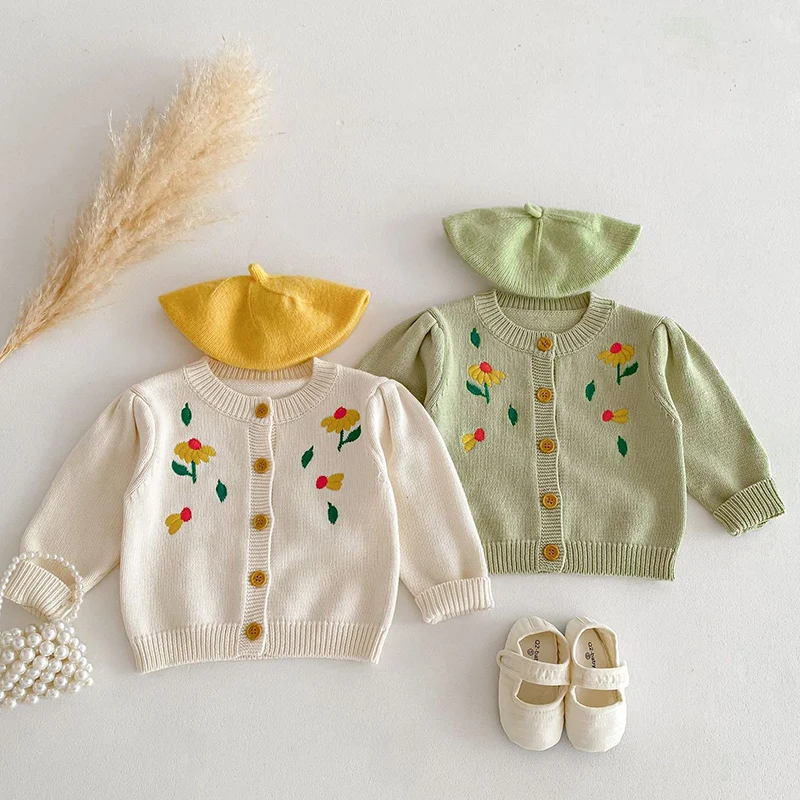 

2024 New Autumn Newborn Baby Girls Sweater Infant Baby Girls Knitting Cardigan Long Sleeved Knitted Flower Embroidery Cardigan