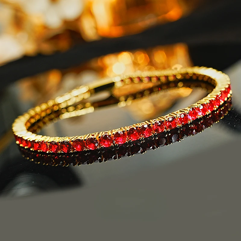 Light Luxury Red Corundum 925 Sterling Silver Bracelet Inlaid with Commuter Daily Luxury and Versatile Layup Wear