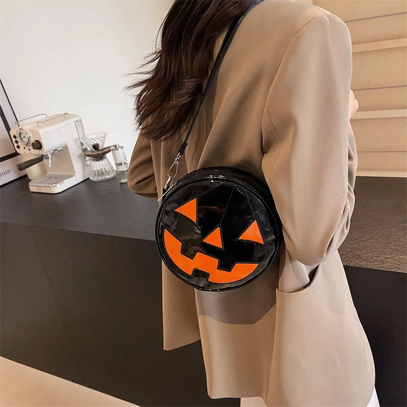 

2025 New Fashion Crossbody Bag Halloween Quirky Personalized Decoration Candy Gift Shoulder Bag